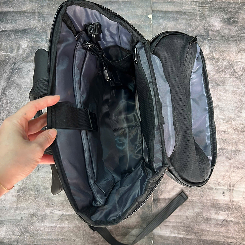 Balo laptop kháng nước Mark Ryden MR6886 23